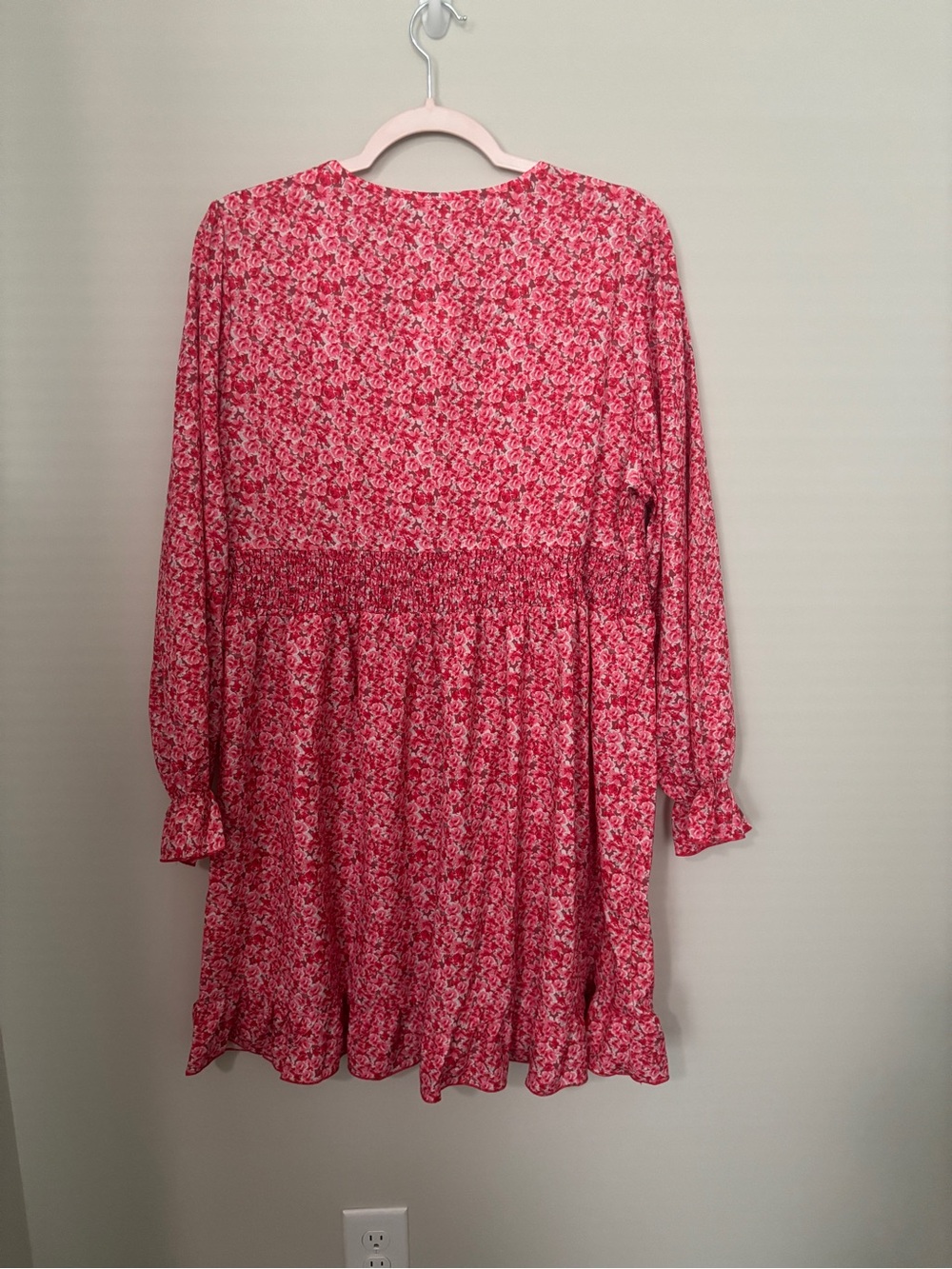 Source Unknown Pink Floral V-Neck Long Sleeve Dress-Size XL - PTP 22” Length 37” - Picture 2 of 4